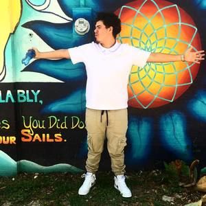 Meet your Posher, Victor